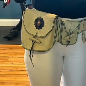 Cream Vintage Leather Belt Bag